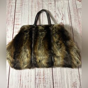 Donna Saylers Fabulous Furs weekender size large